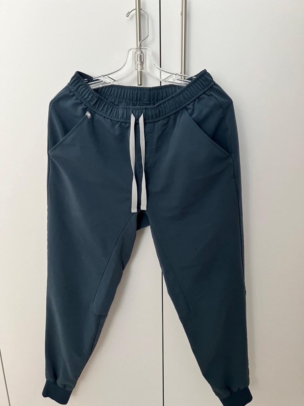 Figs Men's Tansen Jogger Scrub Pants
